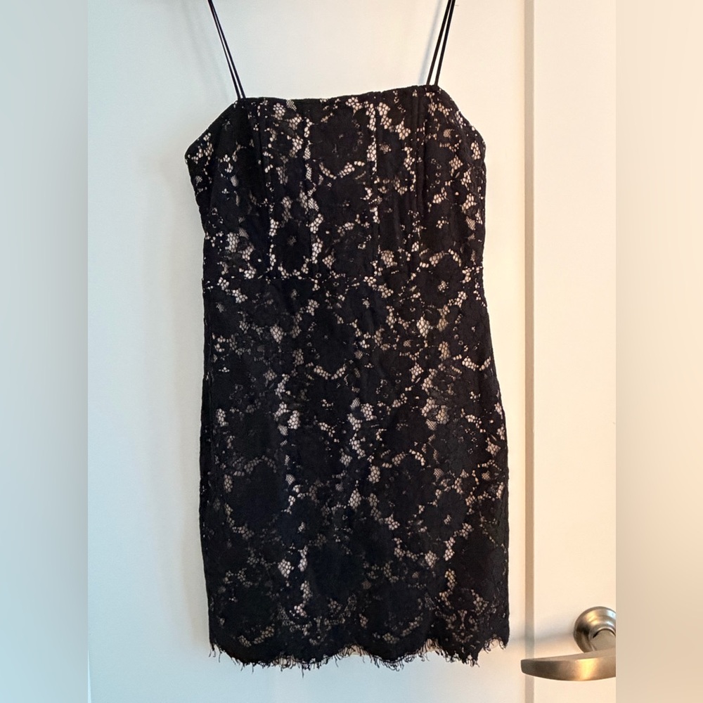Lulu's Black Floral Lace Dress